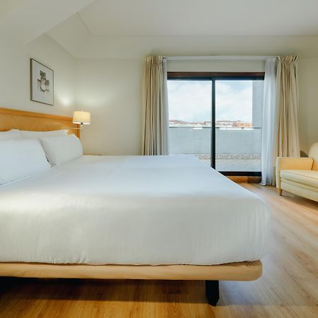 Hesperia Vigo Hotel Exterior photo