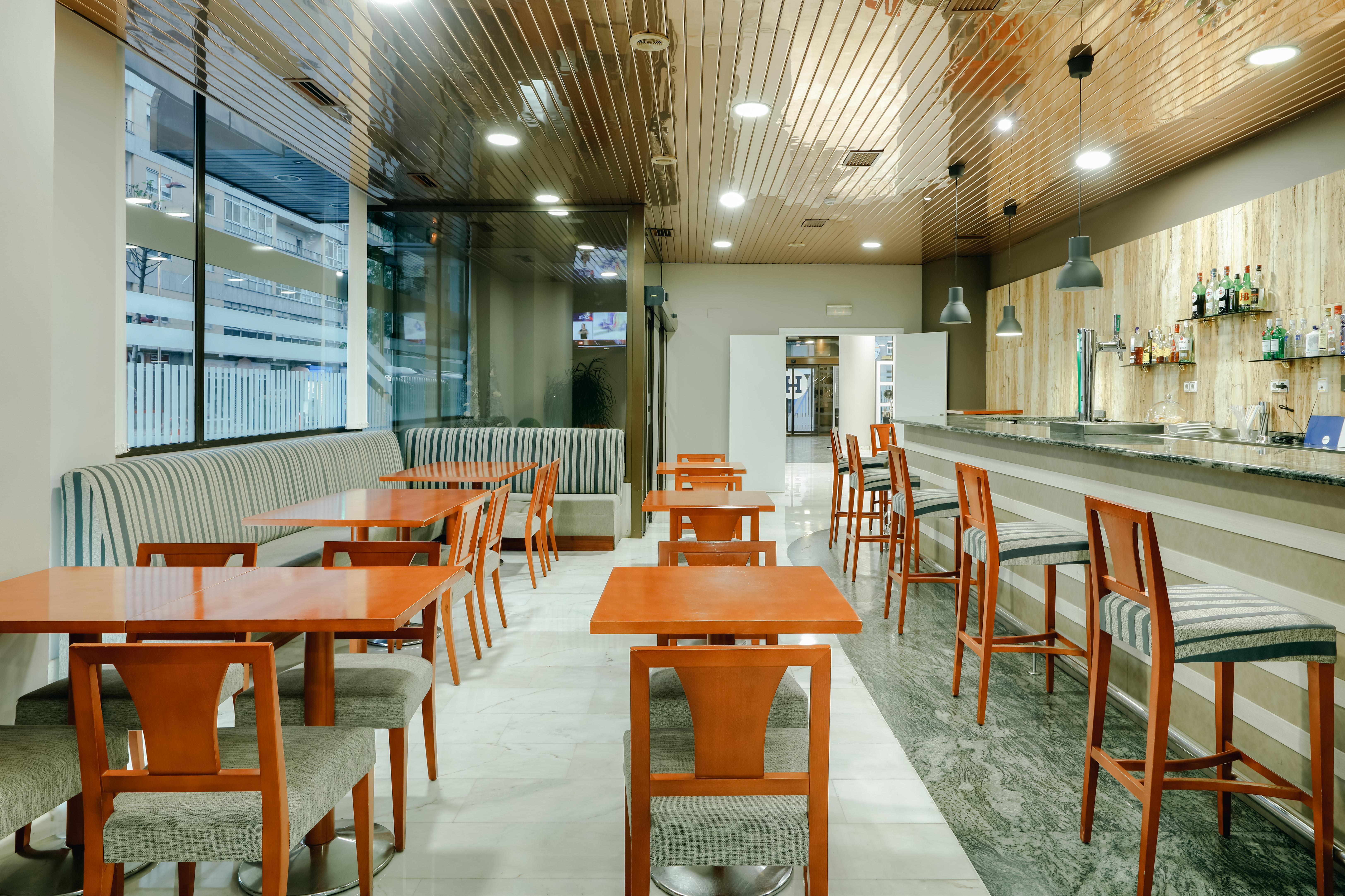 Hesperia Vigo Hotel Exterior photo
