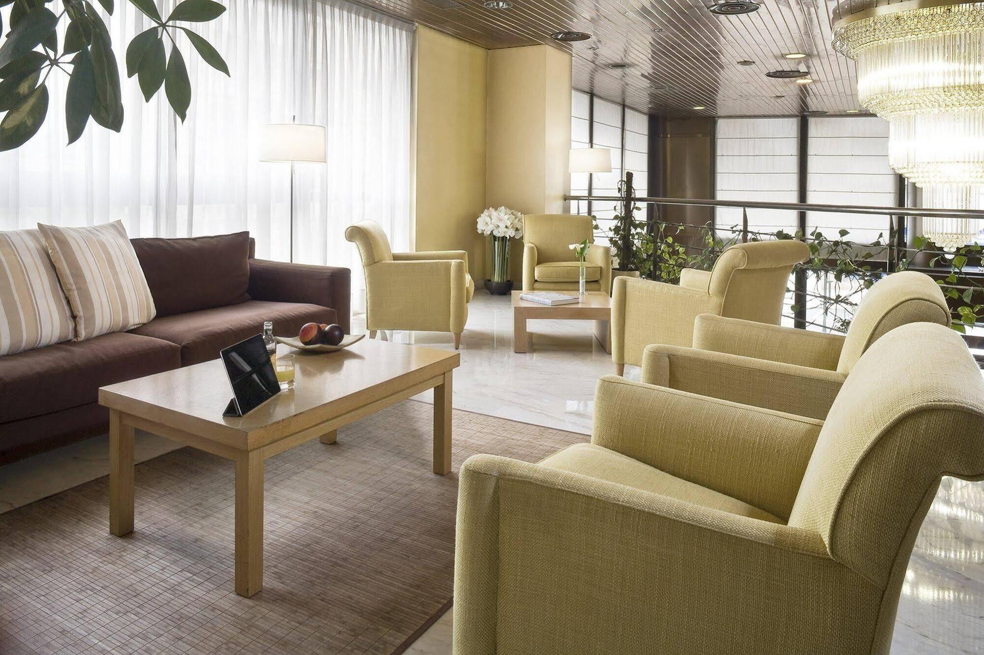 Hesperia Vigo Hotel Exterior photo
